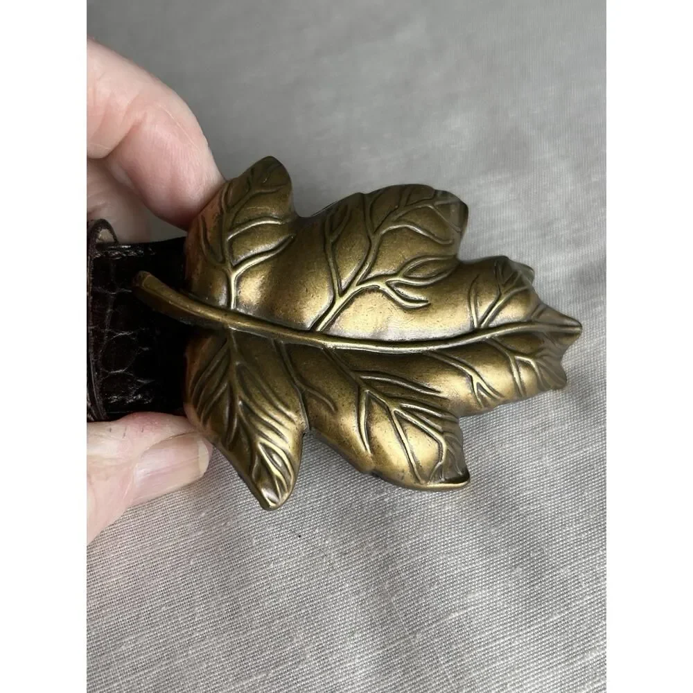 Talbots Brown Croc Embossed Leather Belt Brass Leaf Buckle ITALY Size M 6021